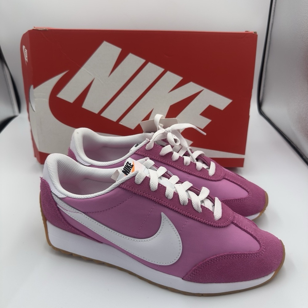 Nike‎ Pacific Shoes Womens Size 7 Playful Pink White Suede Sneakers HM4771-602